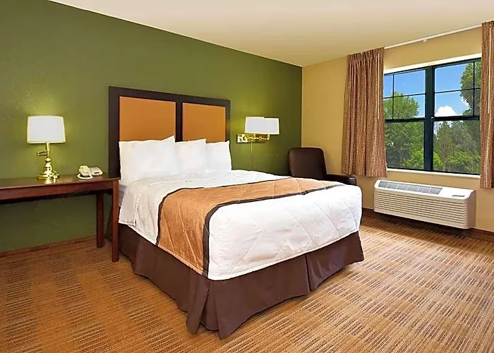 Extended America - Chicago - Midway Hotel 2*